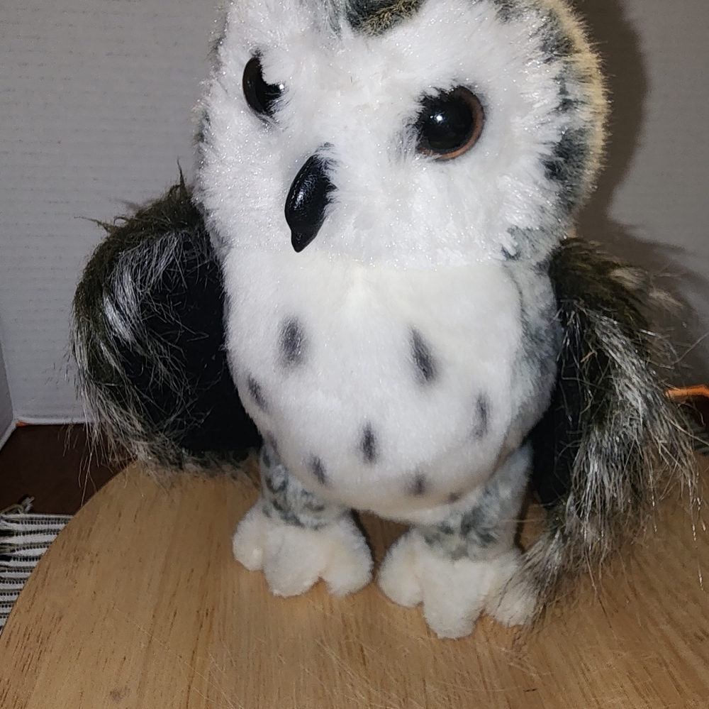 Vintafe Douglas Cuddle Toy Crescent Silver Owl Plushie